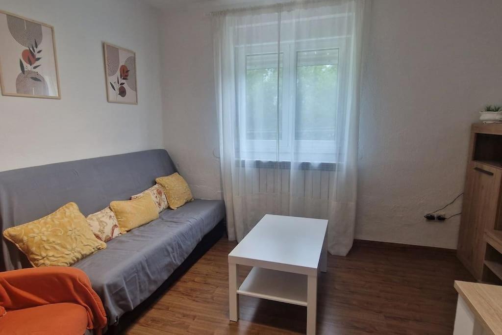 Apartamento En Oviedo 646A מראה חיצוני תמונה